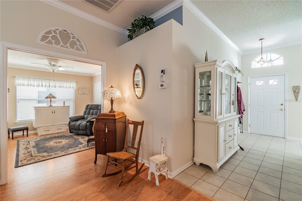 Recently Sold: $270,000 (2 beds, 2 baths, 1683 Square Feet)