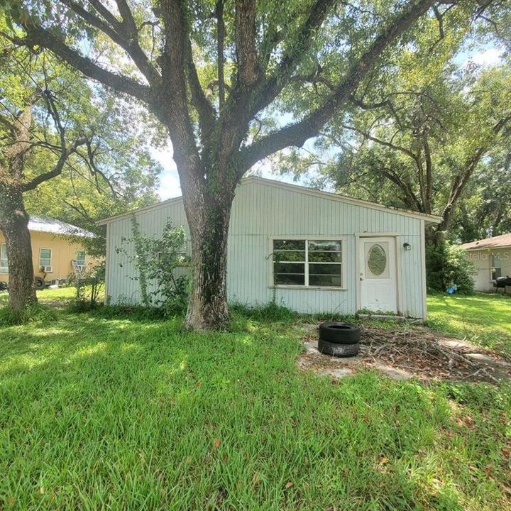 Recently Sold: $112,900 (4 beds, 1 baths, 1212 Square Feet)
