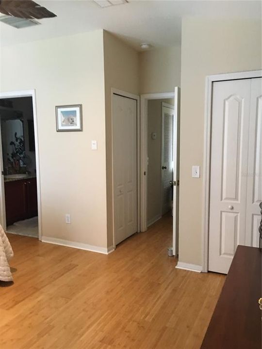 Recently Sold: $185,000 (2 beds, 2 baths, 1254 Square Feet)