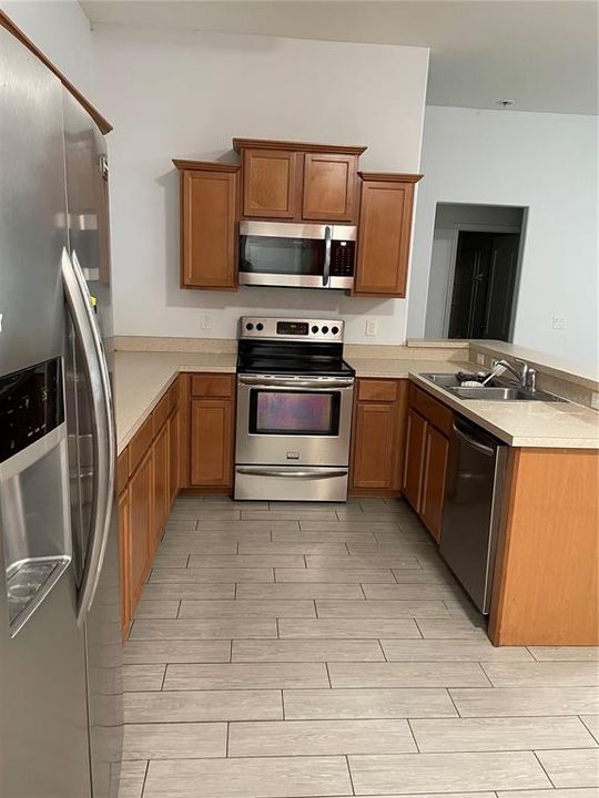 Nice appointed kitchen with all stainless steel Frigidaire included appliances