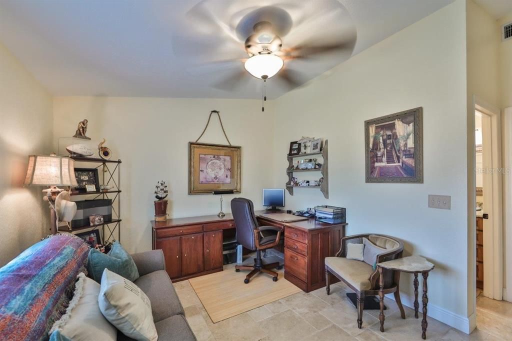 Recently Sold: $750,000 (2 beds, 2 baths, 1650 Square Feet)