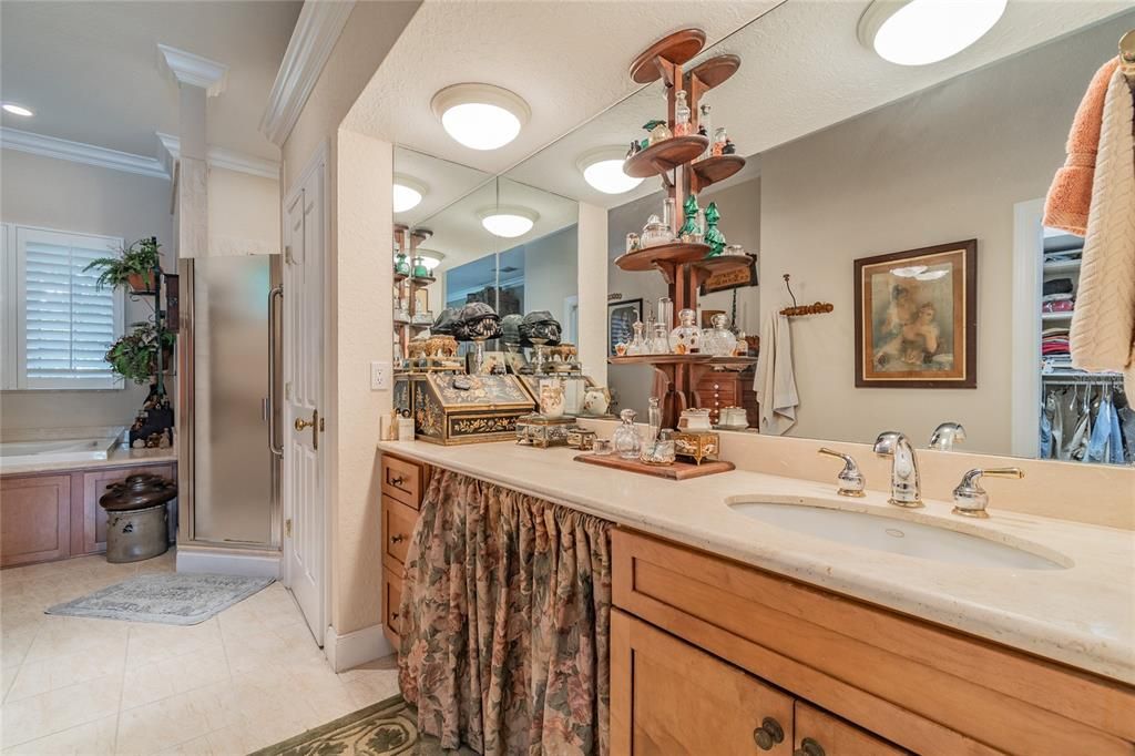 Recently Sold: $1,400,000 (4 beds, 2 baths, 2679 Square Feet)