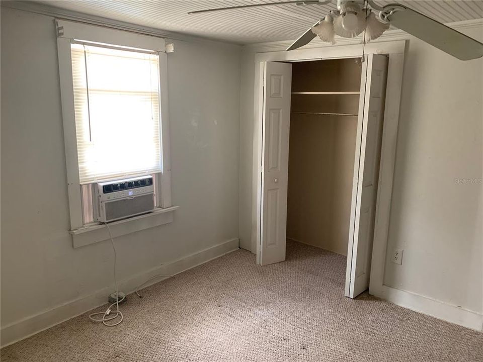 Recently Rented: $1,000 (1 beds, 1 baths, 550 Square Feet)