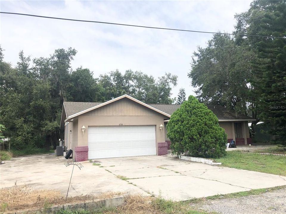Recently Sold: $259,900 (3 beds, 2 baths, 1411 Square Feet)