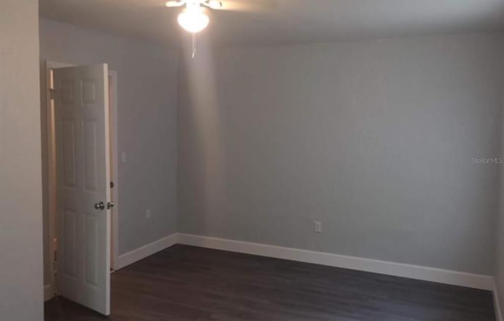 Recently Rented: $1,150 (1 beds, 1 baths, 1856 Square Feet)