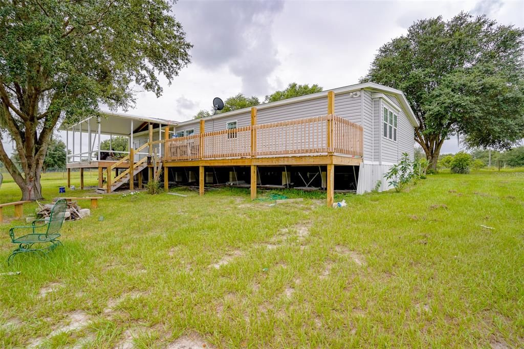 Recently Sold: $399,500 (3 beds, 2 baths, 1929 Square Feet)