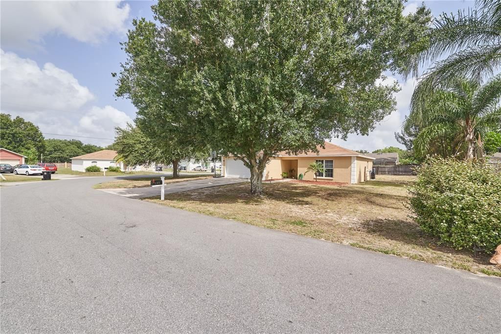 Recently Sold: $204,995 (3 beds, 2 baths, 1242 Square Feet)