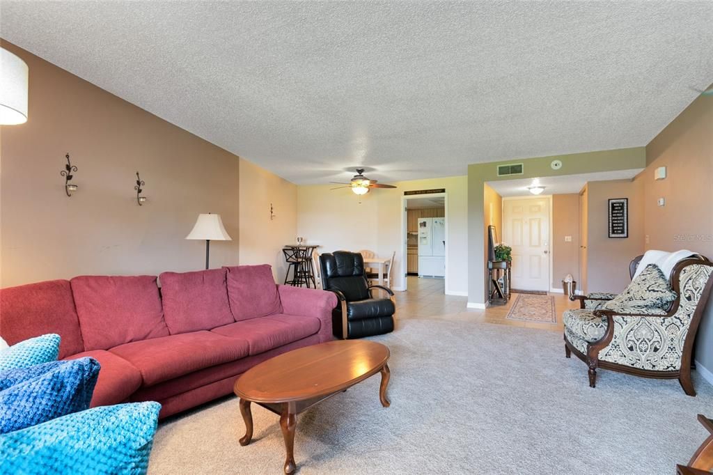 Recently Sold: $184,900 (2 beds, 2 baths, 1246 Square Feet)