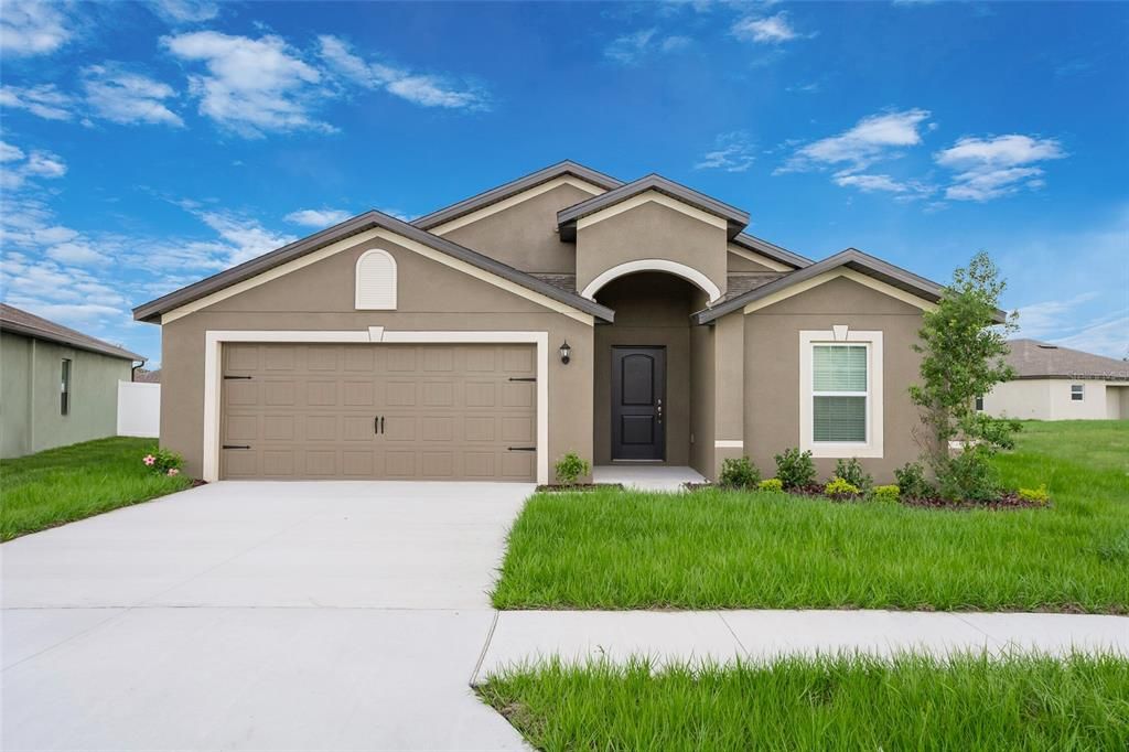 Recently Sold: $334,900 (4 beds, 2 baths, 1851 Square Feet)