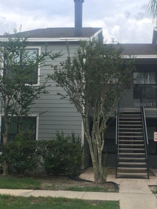 Recently Rented: $1,095 (1 beds, 1 baths, 645 Square Feet)