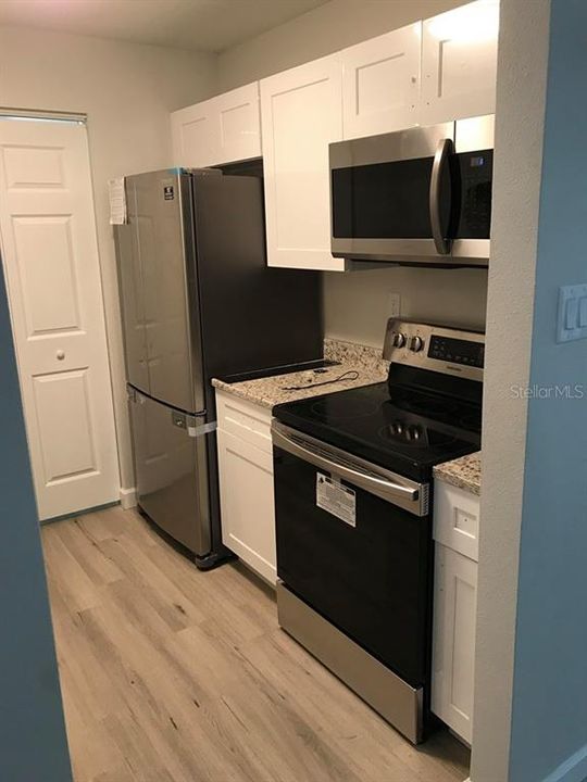 Recently Rented: $1,095 (1 beds, 1 baths, 645 Square Feet)