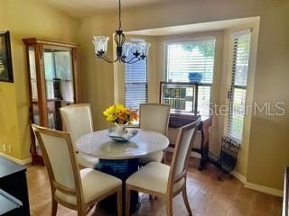 Recently Sold: $348,000 (3 beds, 2 baths, 1572 Square Feet)