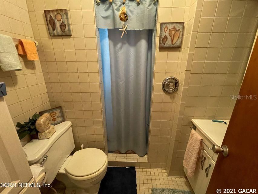 最近售出: $149,900 (2 贝兹, 1 浴室, 1176 平方英尺)