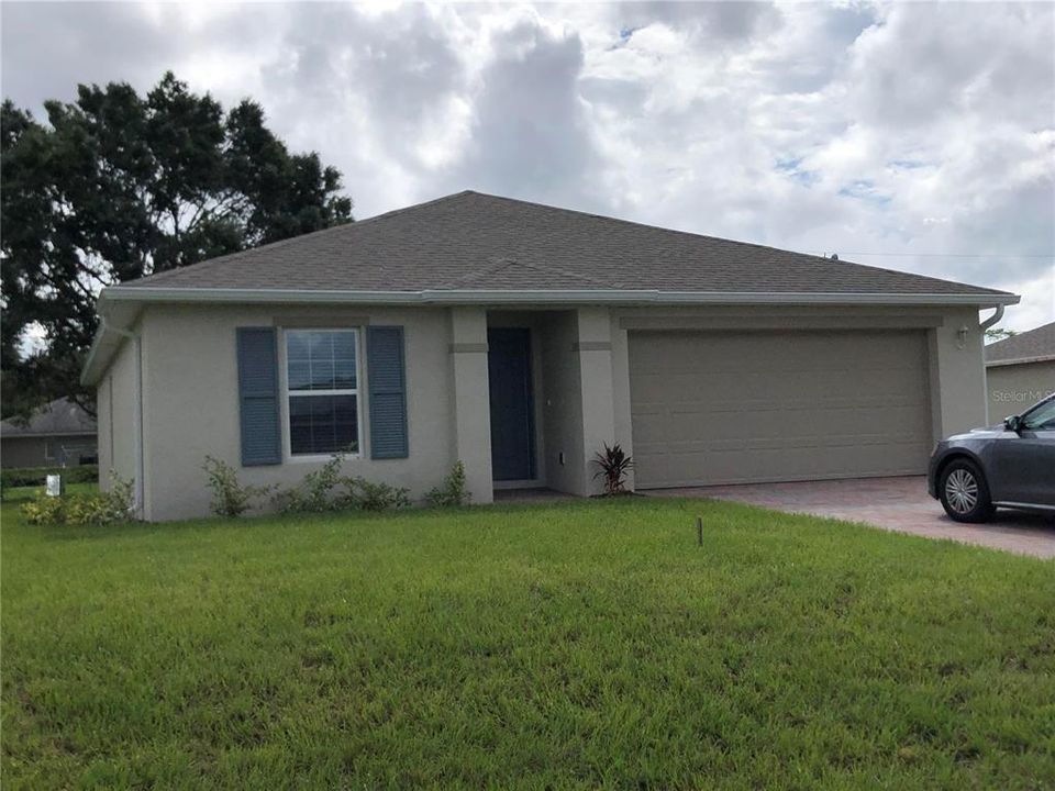 Recently Sold: $203,655 (3 beds, 2 baths, 1389 Square Feet)