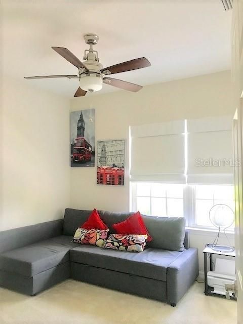Recently Rented: $1,995 (2 beds, 2 baths, 1244 Square Feet)