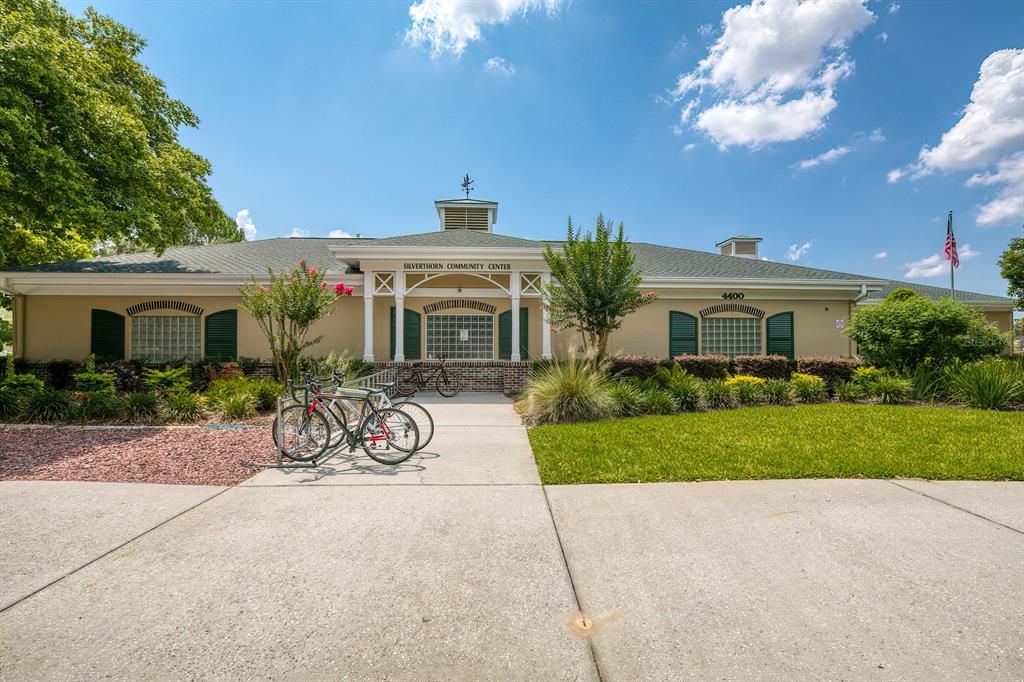 Recently Sold: $850,000 (5 beds, 4 baths, 5210 Square Feet)