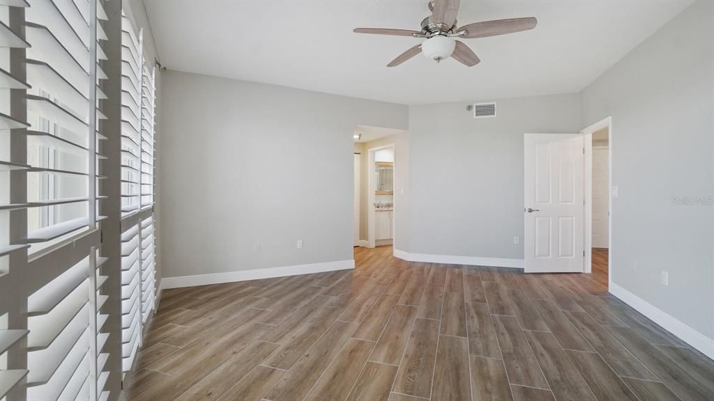 Recently Sold: $895,000 (2 beds, 2 baths, 1625 Square Feet)