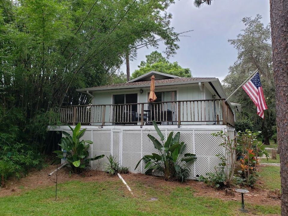 Recently Sold: $385,000 (3 beds, 2 baths, 1560 Square Feet)