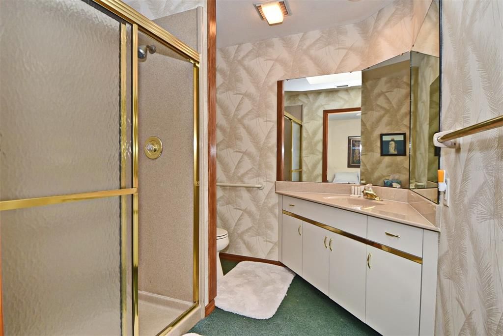 Недавно продано: $1,100,000 (4 спален, 3 ванн, 4013 Квадратных фут)