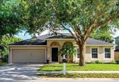 Recently Rented: $2,100 (4 beds, 2 baths, 2088 Square Feet)