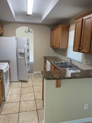 Recently Rented: $1,600 (3 beds, 2 baths, 1522 Square Feet)