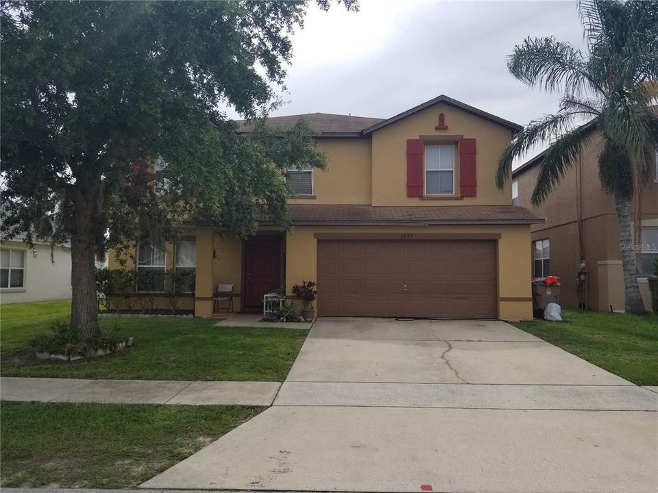 Vendido Recientemente: $389,900 (5 camas, 2 baños, 2893 Pies cuadrados)