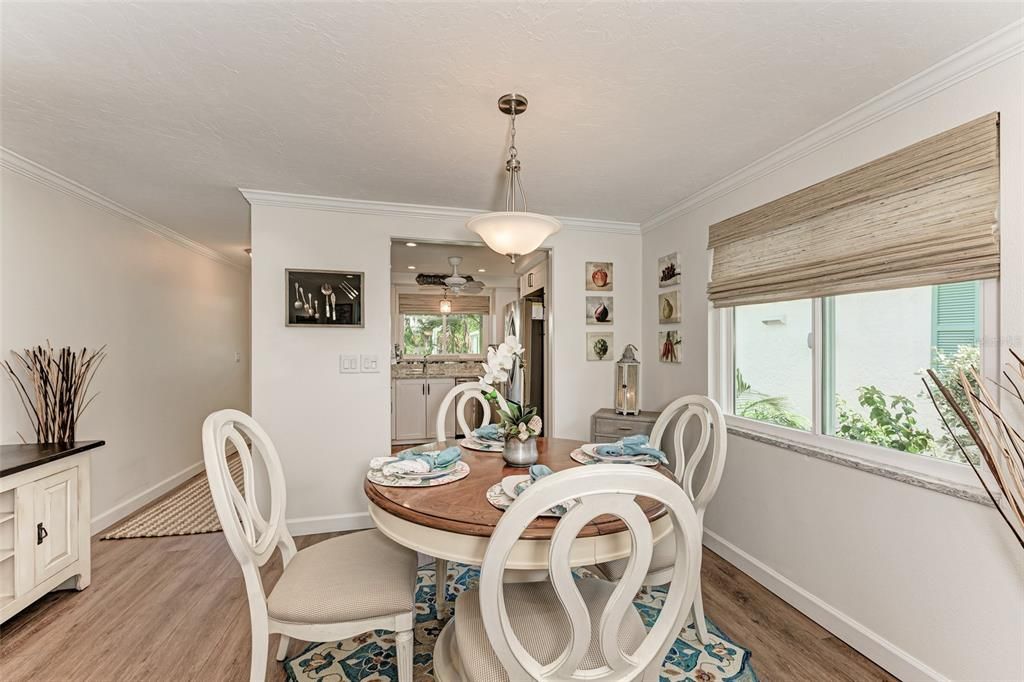 Recently Sold: $685,000 (2 beds, 2 baths, 1472 Square Feet)