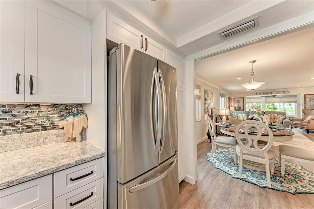 Recently Sold: $685,000 (2 beds, 2 baths, 1472 Square Feet)