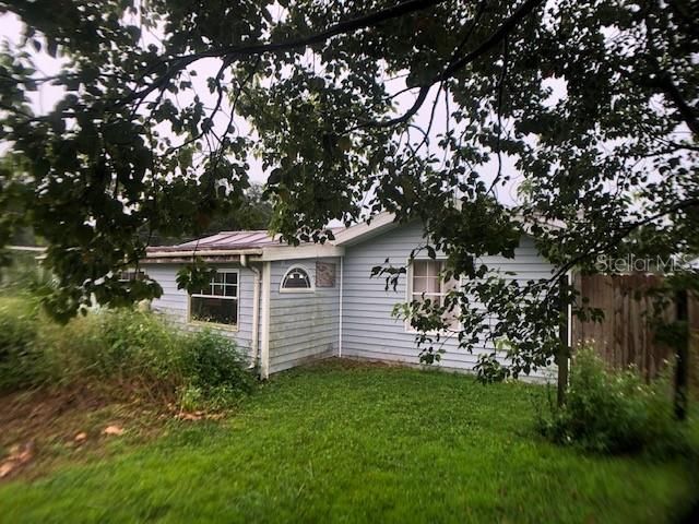 Recently Sold: $85,000 (3 beds, 2 baths, 1848 Square Feet)