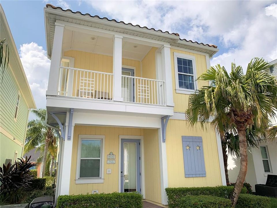 Recently Sold: $600,000 (3 beds, 3 baths, 1421 Square Feet)