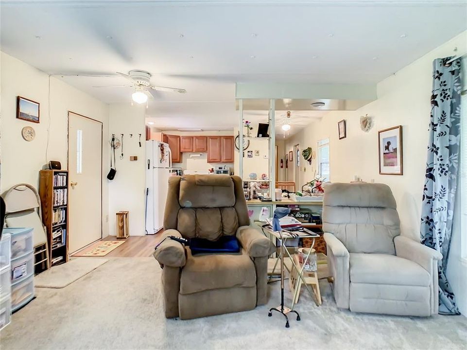 Recently Sold: $65,000 (1 beds, 1 baths, 672 Square Feet)