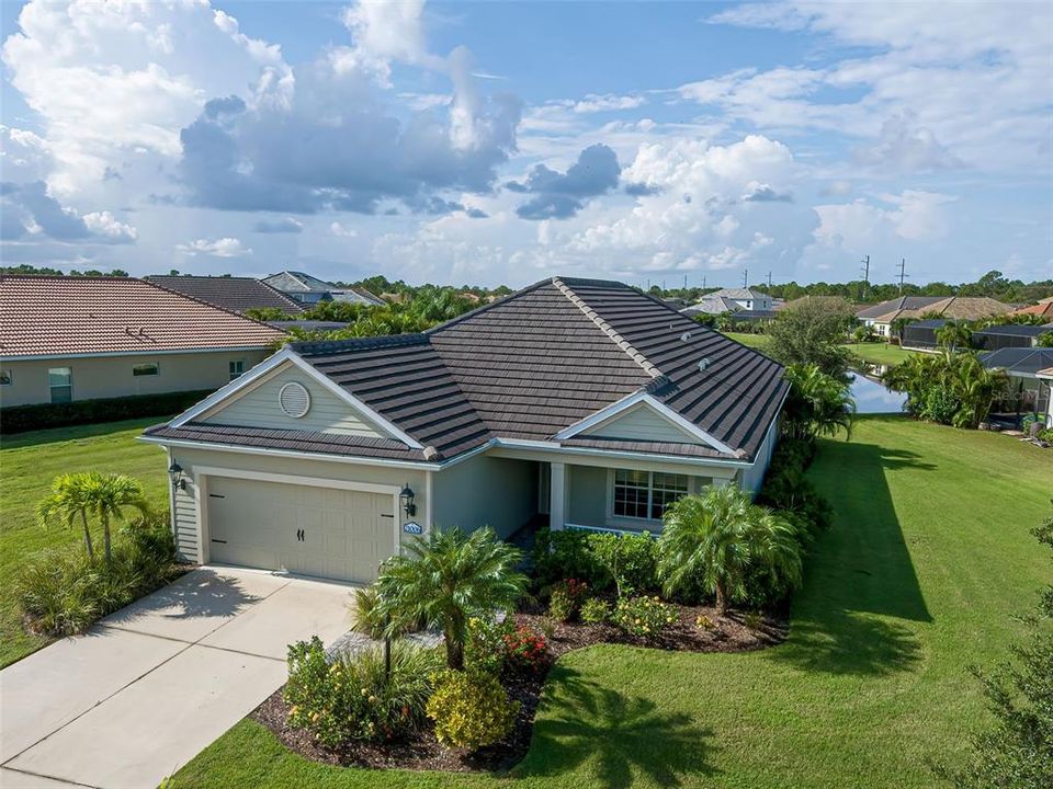 最近售出: $575,000 (3 贝兹, 2 浴室, 2237 平方英尺)