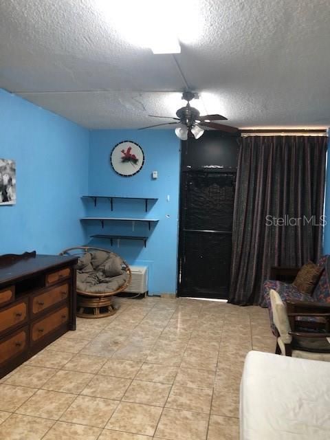 Recently Rented: $800 (1 beds, 1 baths, 351 Square Feet)