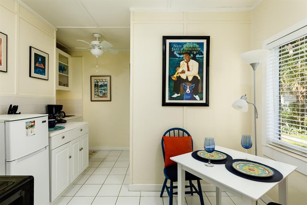 Blue Dog kitchen/dining