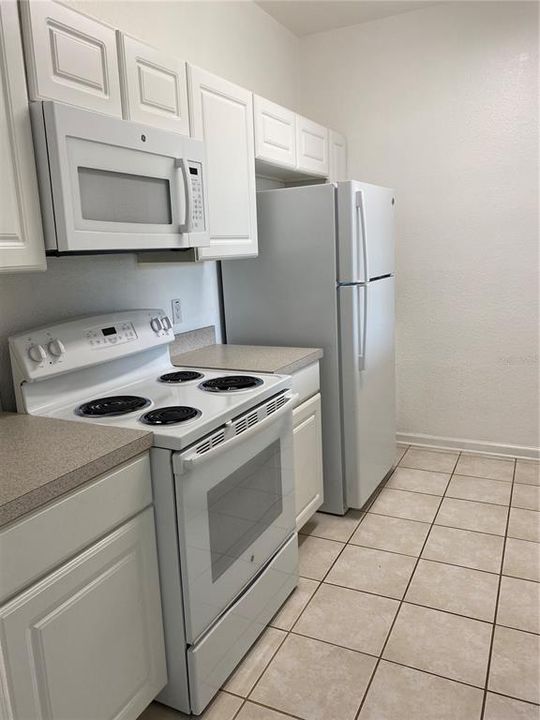 Recently Rented: $1,600 (3 beds, 2 baths, 1206 Square Feet)