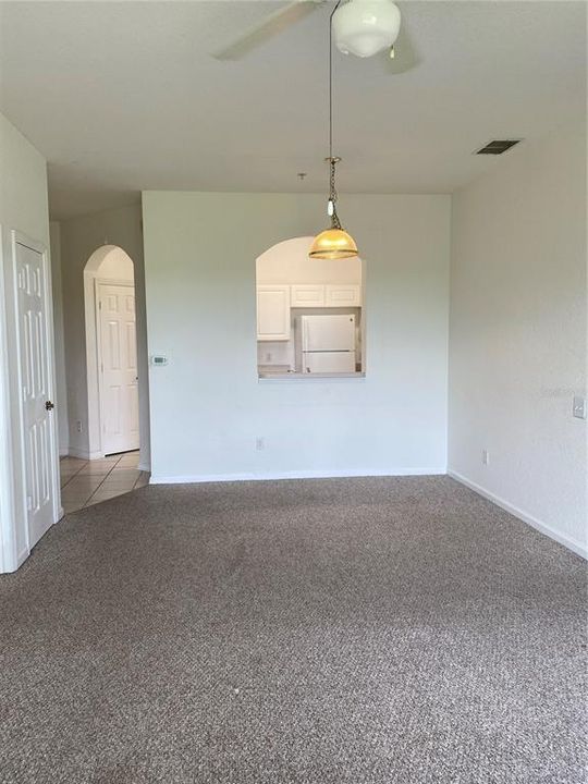 Recently Rented: $1,600 (3 beds, 2 baths, 1206 Square Feet)
