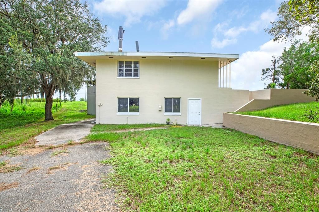 Vendido Recientemente: $449,000 (0 camas, 0 baños, 1984 Pies cuadrados)