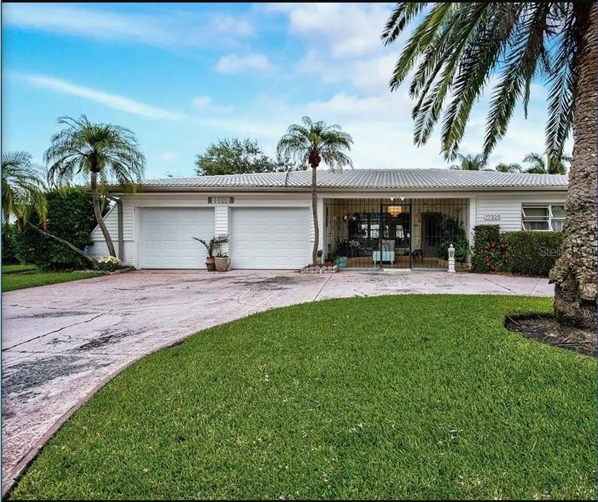 Recently Sold: $1,000,000 (2 beds, 2 baths, 1657 Square Feet)