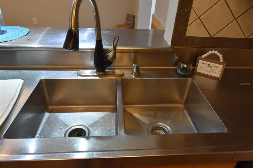 Nice stainless sink