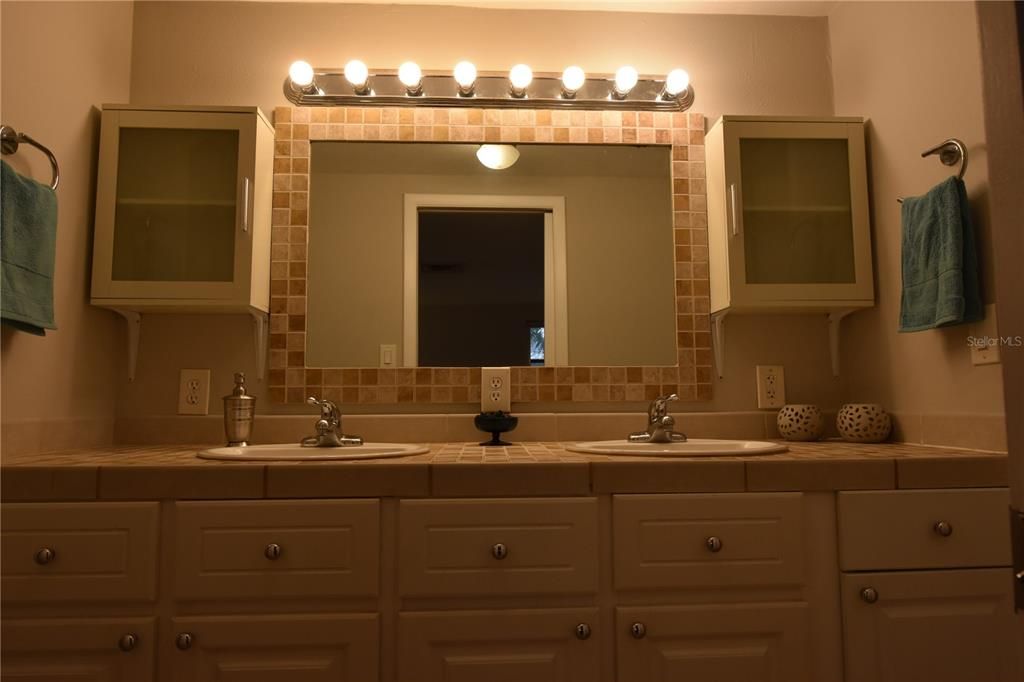 Double vanities in Master bathroom