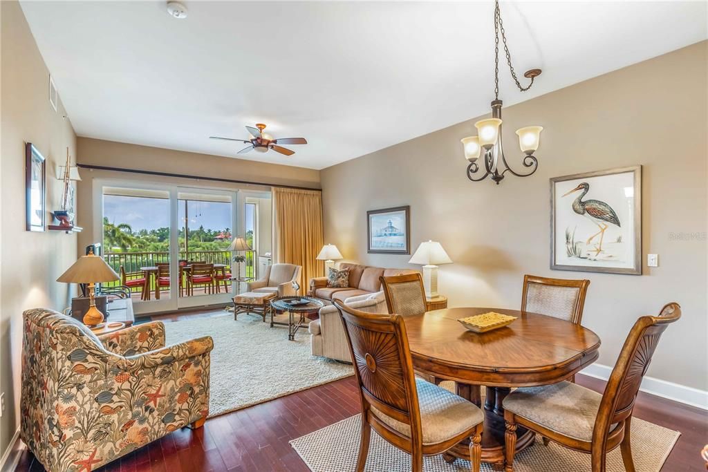 Recently Sold: $539,000 (2 beds, 2 baths, 1688 Square Feet)