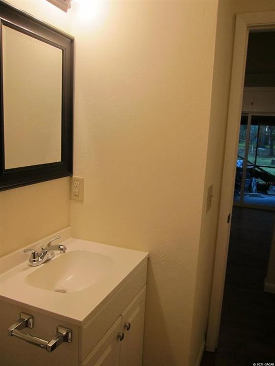 Недавно арендовано: $910 (2 спален, 1 ванн, 786 Квадратных фут)