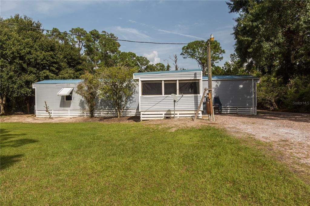 Recently Sold: $125,000 (5 beds, 2 baths, 2128 Square Feet)