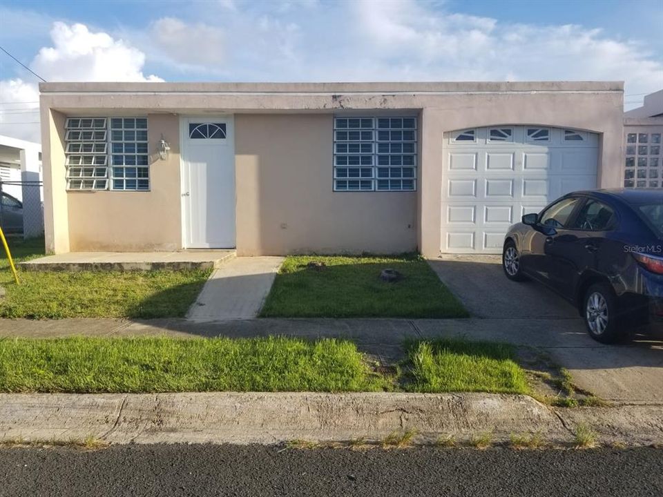 Vendido Recientemente: $122,000 (3 camas, 2 baños, 902 Pies cuadrados)