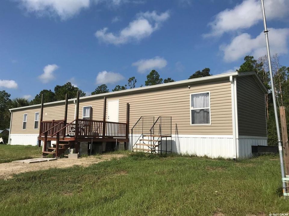 Recently Sold: $219,000 (3 beds, 2 baths, 1280 Square Feet)