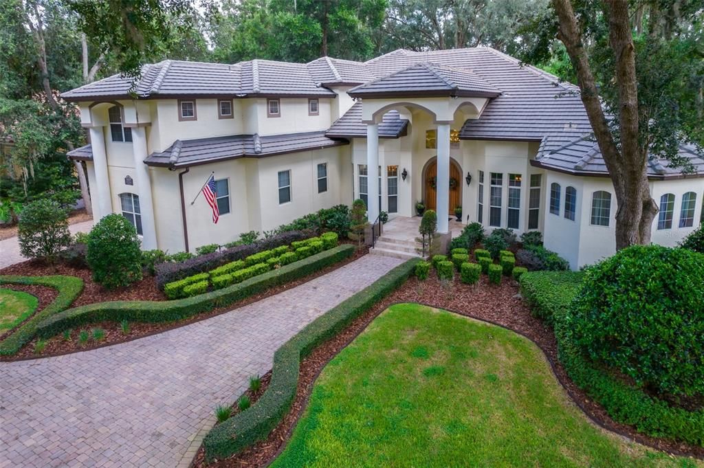 Недавно продано: $1,270,000 (5 спален, 4 ванн, 5524 Квадратных фут)