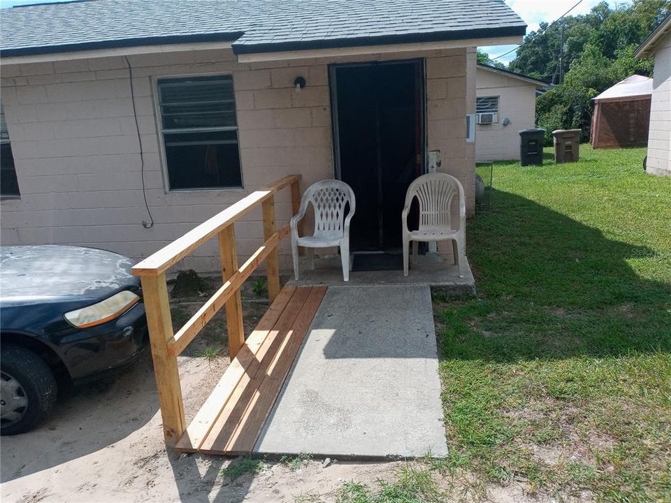 Recently Sold: $60,000 (2 beds, 1 baths, 576 Square Feet)