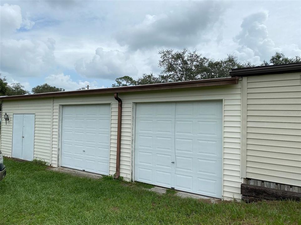 Garage / Storage area