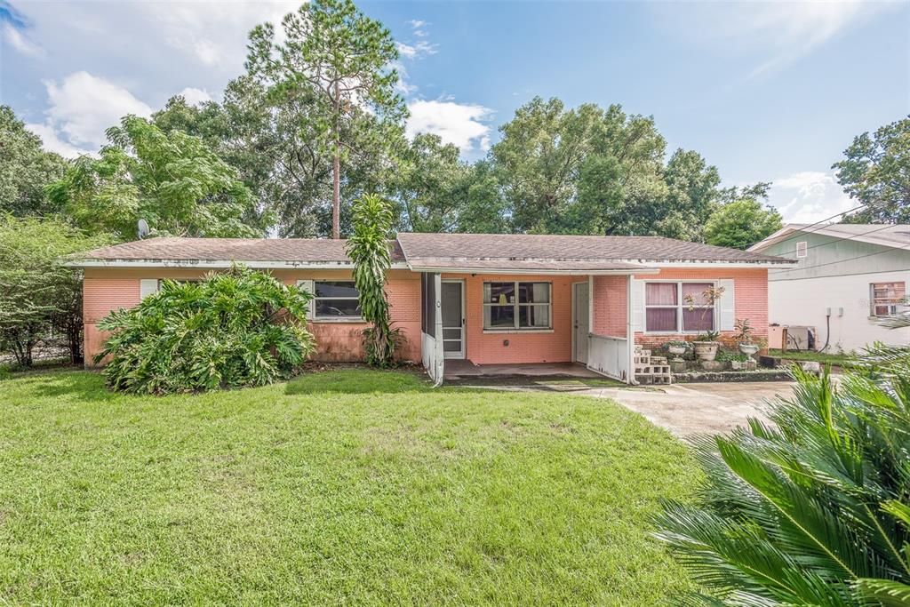 Recently Sold: $150,000 (3 beds, 2 baths, 1186 Square Feet)