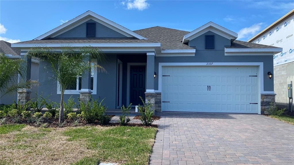 最近售出: $341,600 (4 贝兹, 3 浴室, 2222 平方英尺)